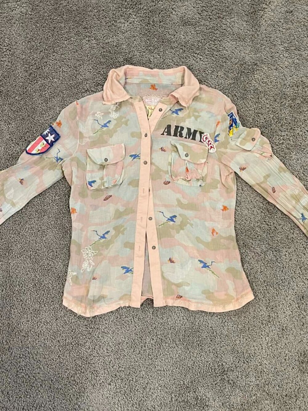 Da-Nang Camouflage Long Sleeve Button Down Women's Size Sm
